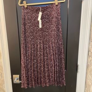 Elegant Purple Pleated Skirt